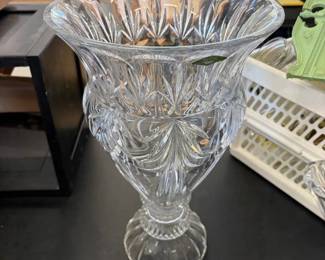 Cut crystal pedestal vase.