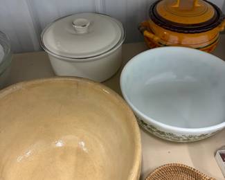 Mixing bowls and casserole dishes.