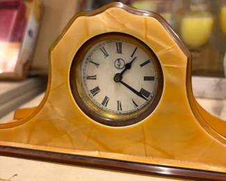 Mantel clock.