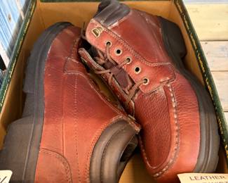 Men's leather chukka boots, new in box.