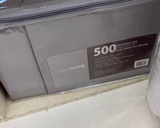 500 thread count sheet set, new in package.
