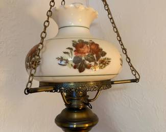 Hanging floral vintage hurricane lamp