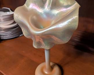 Jack in the Pulpit - Quezal pottery