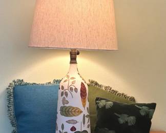 Leaf Lamp And Pillows