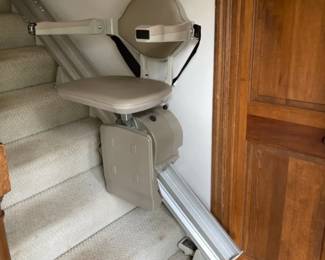 Bruno Ind. Living Aids, Inc. Stair Lift Elevating Device