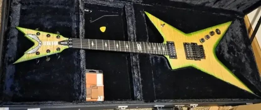 Dimebag Darrell Dean Razorback Electric Guitar Green Lightning Finish with Hard Case
