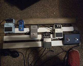 Guitar Effects Pedalboard with Boss, MXR Donner Pedals