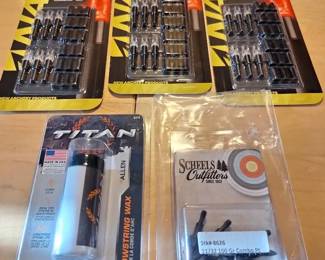 Archery Accessories ThunderGlo Lighted Nocks, Allen Bowstring Wax Field Points