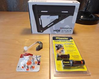 Magpul MOE AR15 Stock, Wheeler Scope Leveling Kit Accessories