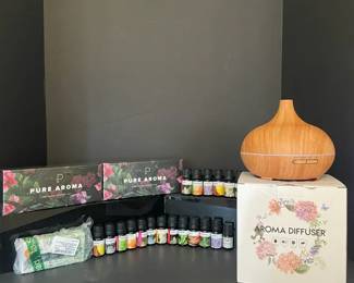 Aroma Diffuser and Large Collection of Essential Oils