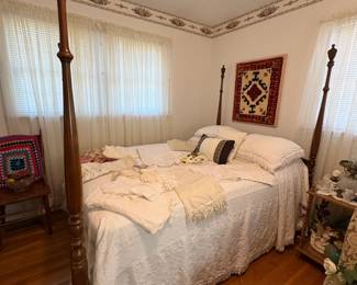 mid century bed $300.00