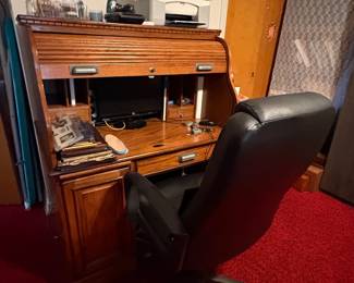 roll top desk $140.00