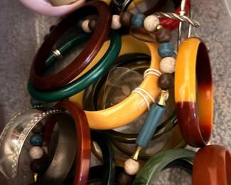 Bakelite Jewelry