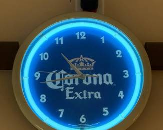 BCD078 - Collectible Corona Extra Light Up Clock