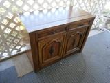 Cabinet Table with 5 Leaves