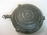 Civil War bull's- eye canteen