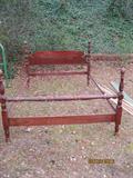 Old pineapple bed