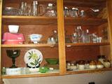 Vintage Kitchen incl. Pyrex, Fire King, etc