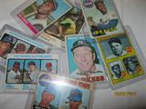 A SMALL selection of vintage baseball cards