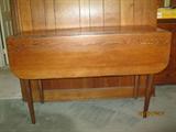 Pegged pine drop leaf farm table