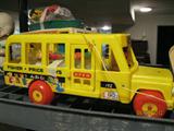 Fisher Price 1965 School bus with Little People