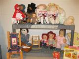 Original 1978 Xavier signed Cabbage Patch dolls, Effanbee Red Riding Hood doll, Effanbee Brownie doll, Fisher Price 1971 Winnie-the-Pooh Music Box TV