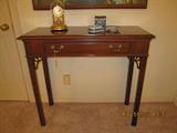 Hickory Chair Chippendale Console table