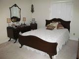 Unusual Duncan Pfyfe-style Full bedroom suite with night stand, dressing table, mirror & chest of drawers. Beautiful vintage hand-crocheted bedspread