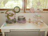 Shabby Chic Cottage furniture, decor, dishes, etc.