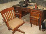 Nice oak desk & chair
