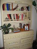 Four piece Country French,
Flowered Bedroom set, pictured is the Dresser/Bookcase