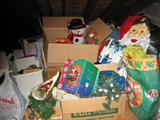 Lots of Christmas, Easter
and Thanksgiving Holiday
Decorations.
