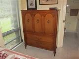 BEAUTIFUL JOHN STUART DRESSER, EXCELLENT CONDITION