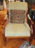 ITALIAN UPHOLSTERED WOOD TRIM CHAIR