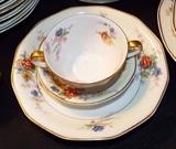 DETAIL OF ANTIQUE THEODORE HAVILAND LIMOGES FRANCE "JEWEL" PORCELAIN DINNERWARE SERVICE FOR 12