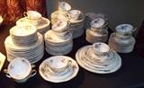 ANTIQUE THEODORE HAVILAND LIMOGES FRANCE "JEWEL" PORCELAIN DINNERWARE SERVICE FOR 12