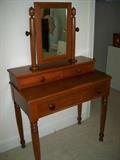 Country Sheraton style maple dressing table late 19th C.