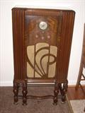 Zenith tube radio