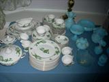 China & a Fenton collection
