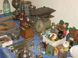 loads of antique medicines, novelties, potions and treatments - cool and different!!