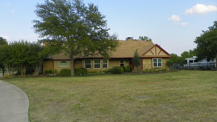 201 Cedar Crest Lane, Double Oak, Texas 75077