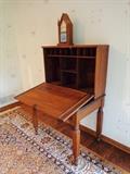 Nice 1800's Early Americana drop-front desk