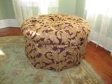 CUSTOM FABRIC OTTOMAN W/ WIDE BLEATED SKIRT
SHERRILL  FURNITURE COMPANY
