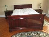 QUEEN PANEL SLEIGH BED