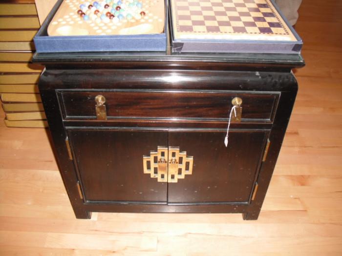 End table, wood Chinese marbles and checkers games