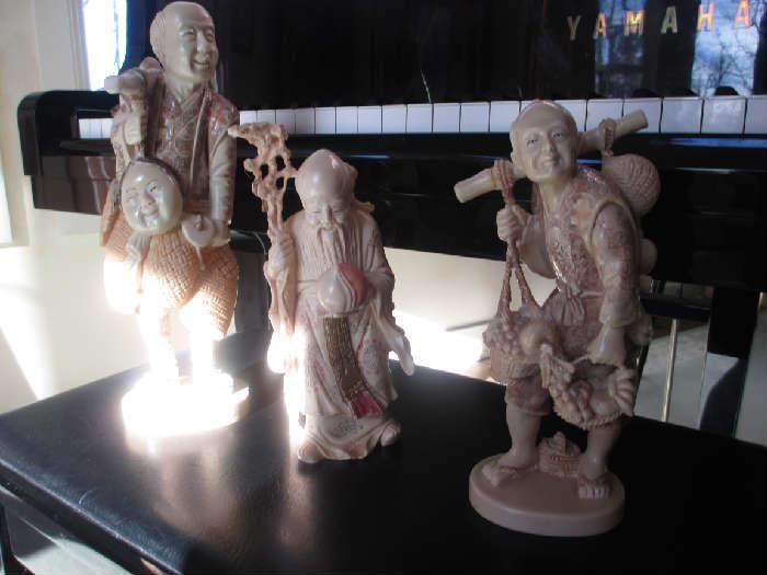 HAND CARVED STATUES