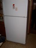 Amana refrigerator