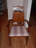 Bassett Dining room set "Adorno Collection" captains chair