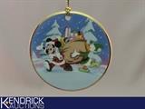 'Tis the Season Ornament Collection "Santa's Helpers" Mickey Mouse and Donald Duck 
