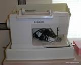 Singer Sewing Machine 